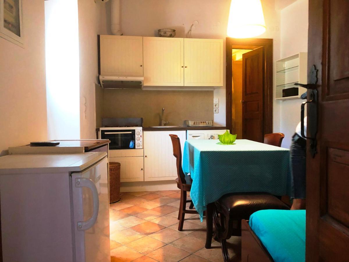 Machi'S House Aparthotel Plaka  ภายนอก รูปภาพ