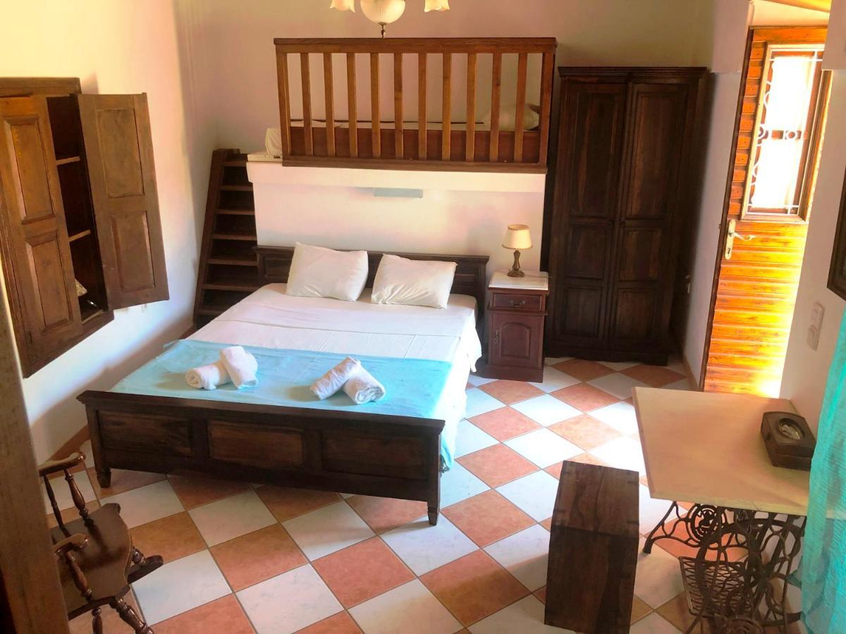Machi'S House Aparthotel Plaka  ภายนอก รูปภาพ